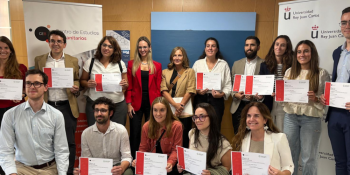 La Fundación Científica ha formado a 144 profesionales en oncología molecular gracias a las Ayudas Clínico Formación – CEB