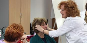 Taller de maquillaje y pañuelos