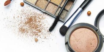 Taller de automaquillaje para pacientes