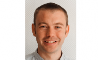 Dr. Lars Velten 